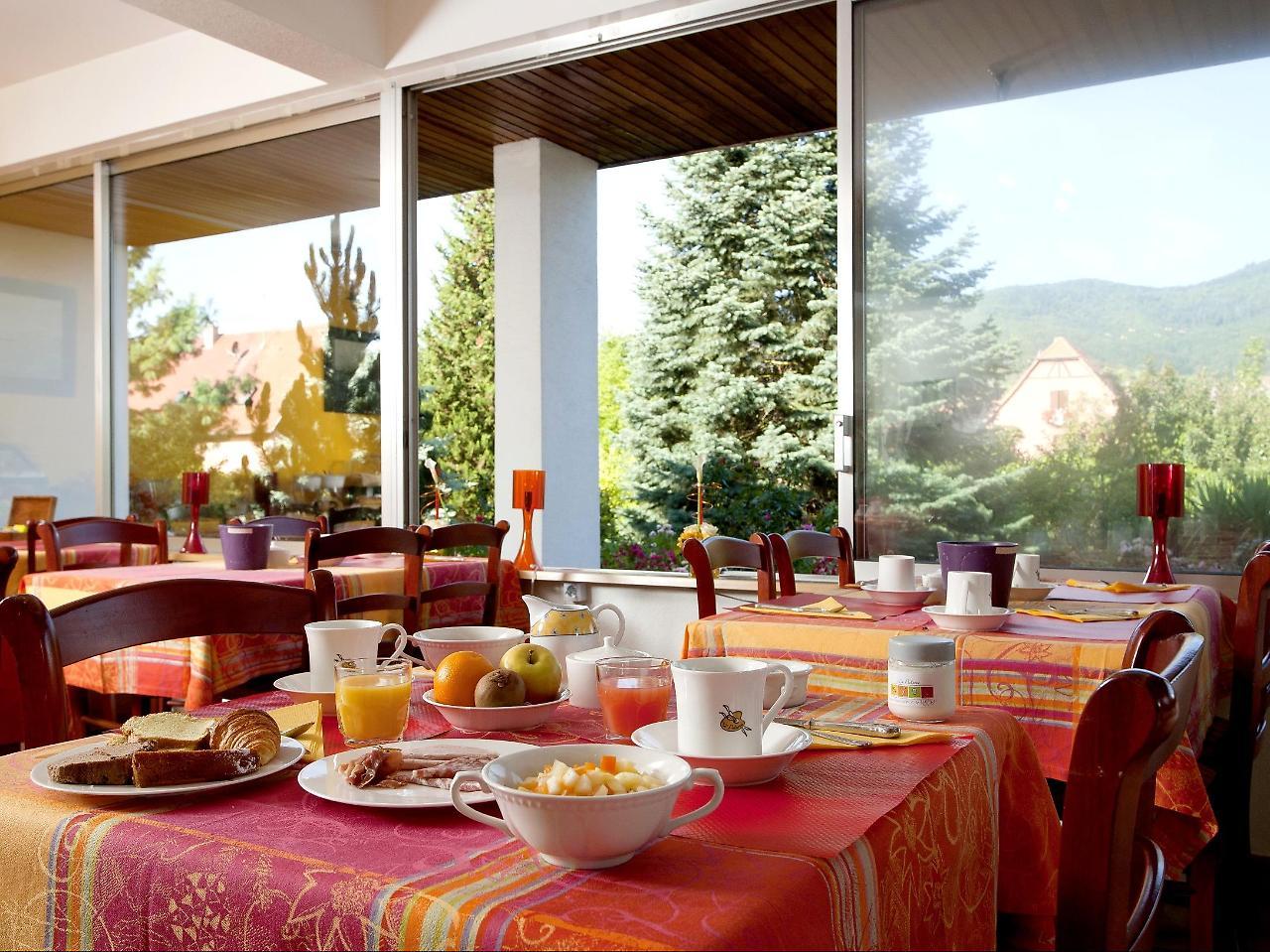 Hotel Restaurant Logis La Palette Wettolsheim Kültér fotó